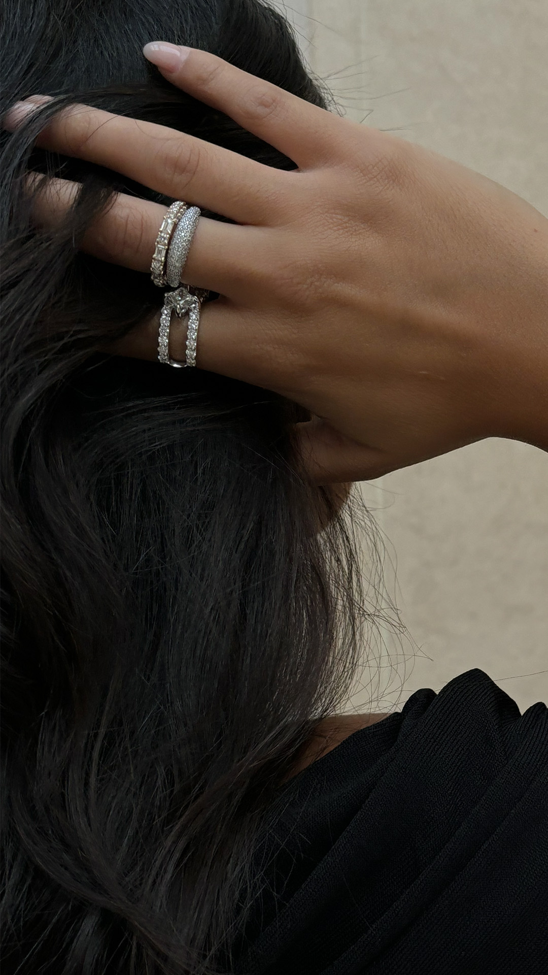 Top 5 Understated Jewelry Styles for Effortless Everyday Elegance