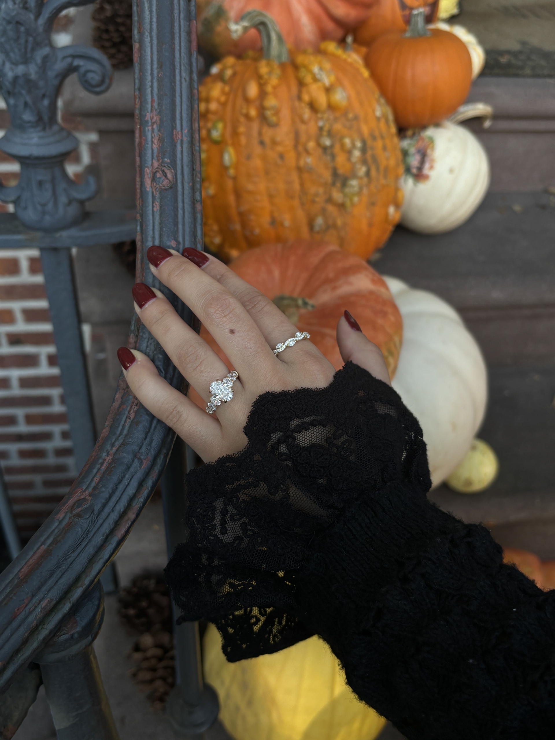 7 Elegant Ways to Accessorize This Fall with Lab Grown Jewelry