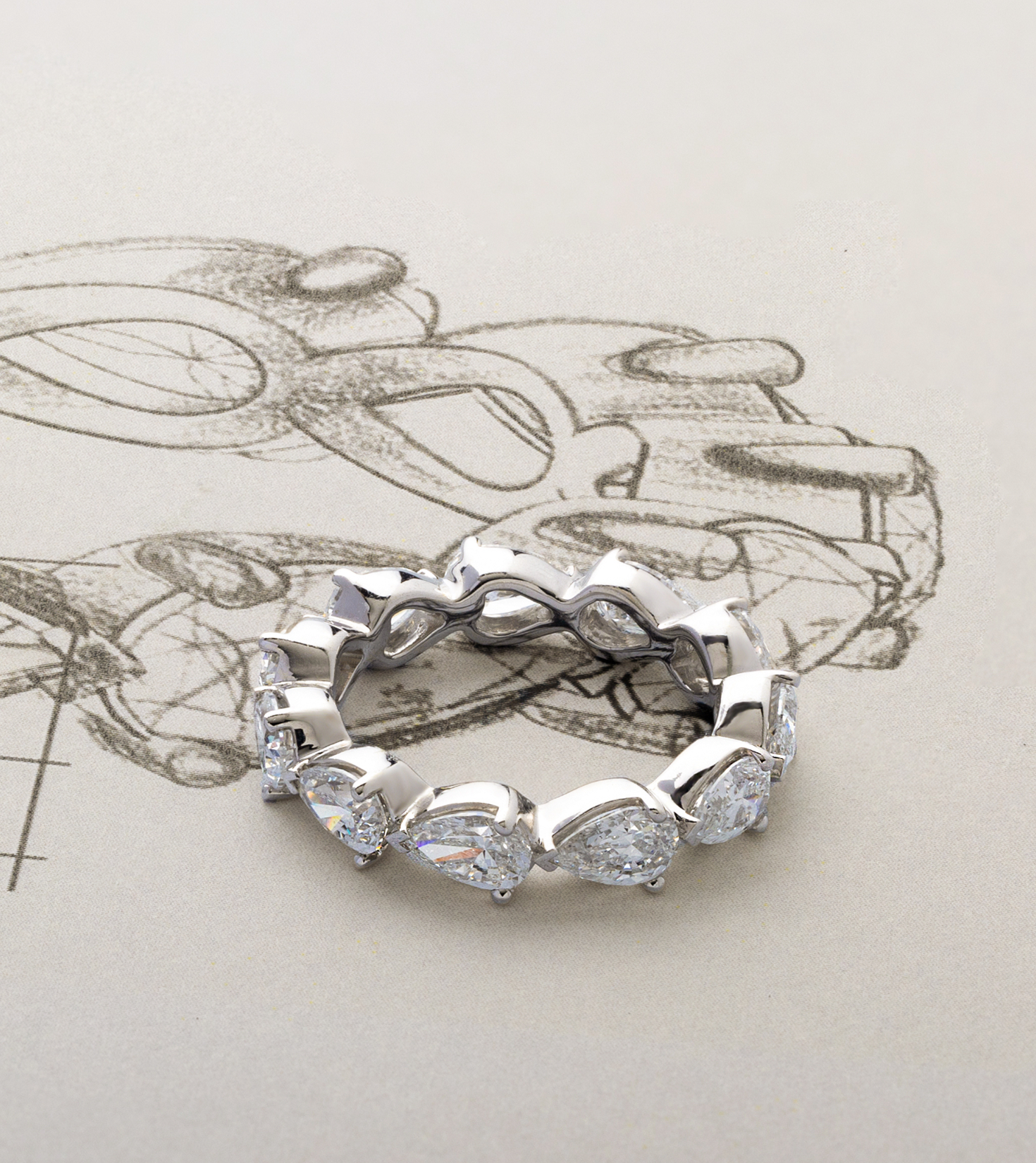 Pairing a Pear Shaped Engagement Ring with the Perfect Wedding Band