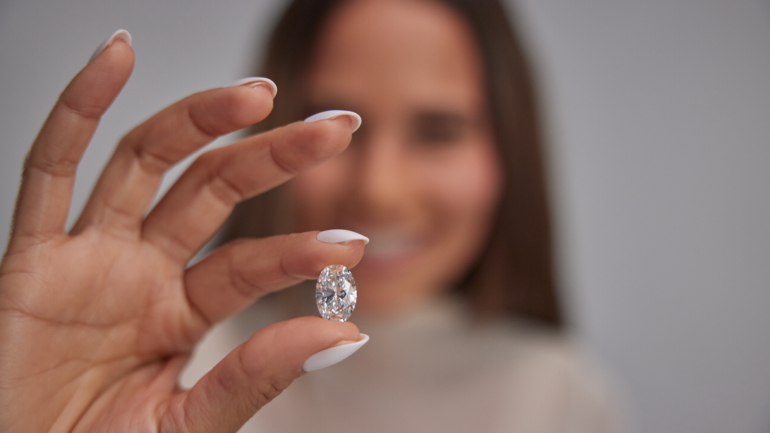 Cubic Zirconia vs Lab Diamond: Key Differences Explained