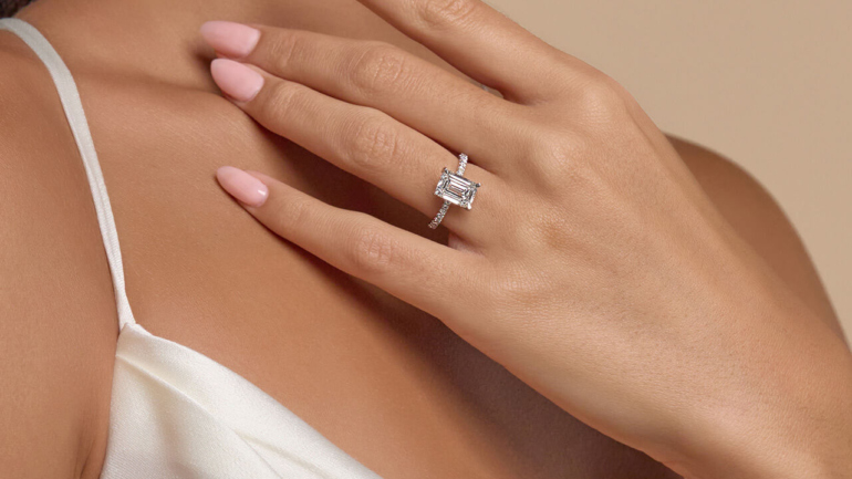 What to Do if Your Ring Size Is Too Big
