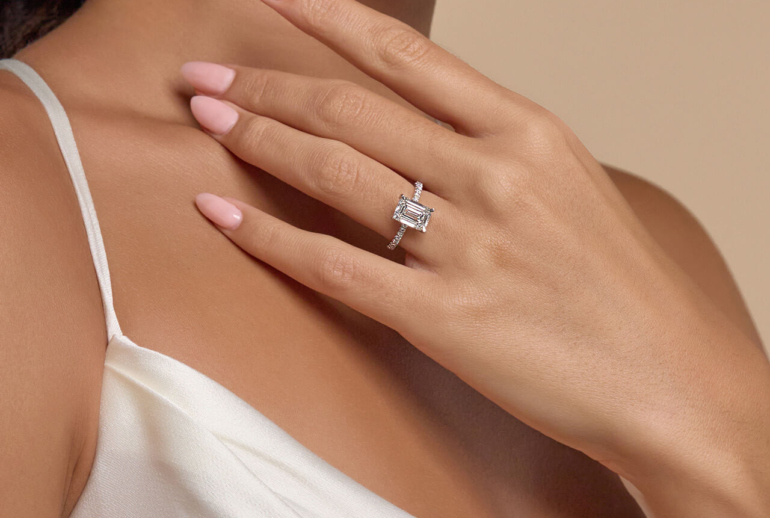 What to Do if Your Ring Size Is Too Big