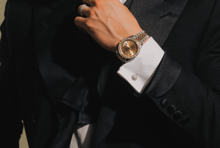 Why a Men’s Rolex Is the Perfect Father’s Day Gift