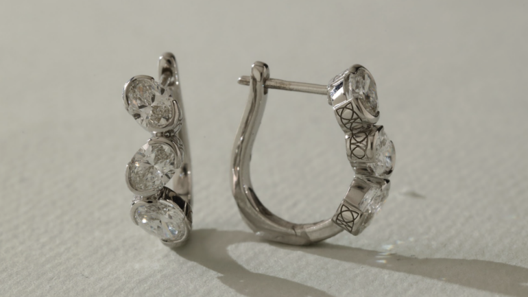 How to Choose Bridal Earrings for Every Wedding Gown Neckline