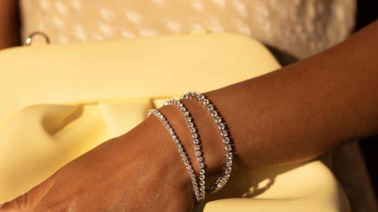 What Is a Tennis Bracelet? Styles, Cost & Lab Diamond Guide