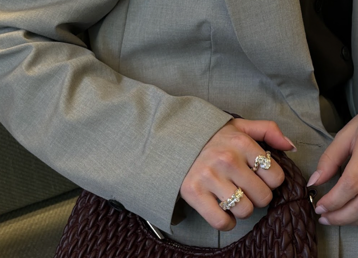 Building a Modern Jewelry Wardrobe with the Curve Collection
