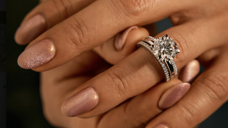 Choosing the Right Band Width for a Solitaire Engagement Ring