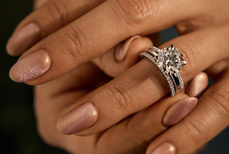 Choosing the Right Band Width for a Solitaire Engagement Ring