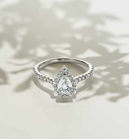 What's the alternative to mined and natural diamonds?
